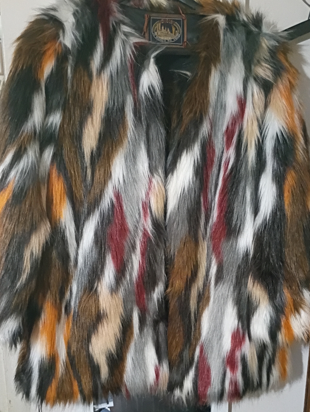DNKY Gorgeous Faux Fur Coat ( XL)